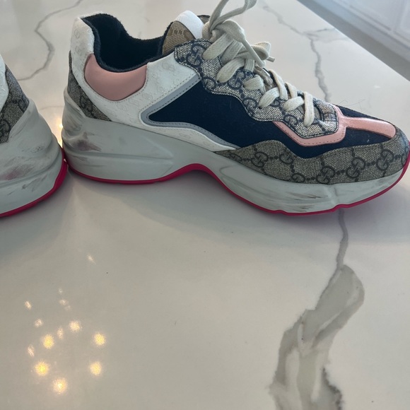 Authentic Gucci Migno Women Sneaker size 41 - Picture 2 of 16